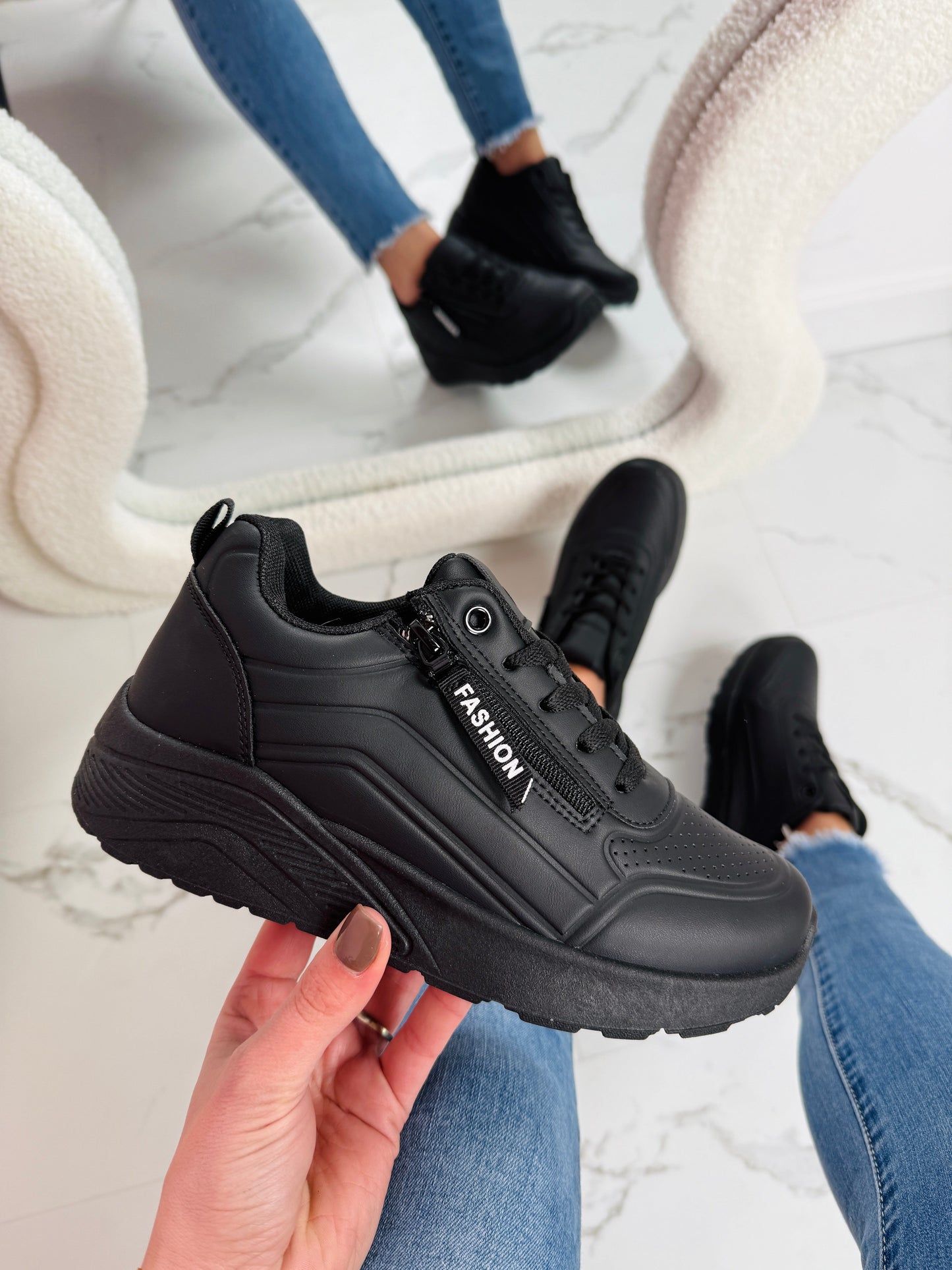 Aaf Black Sneaker