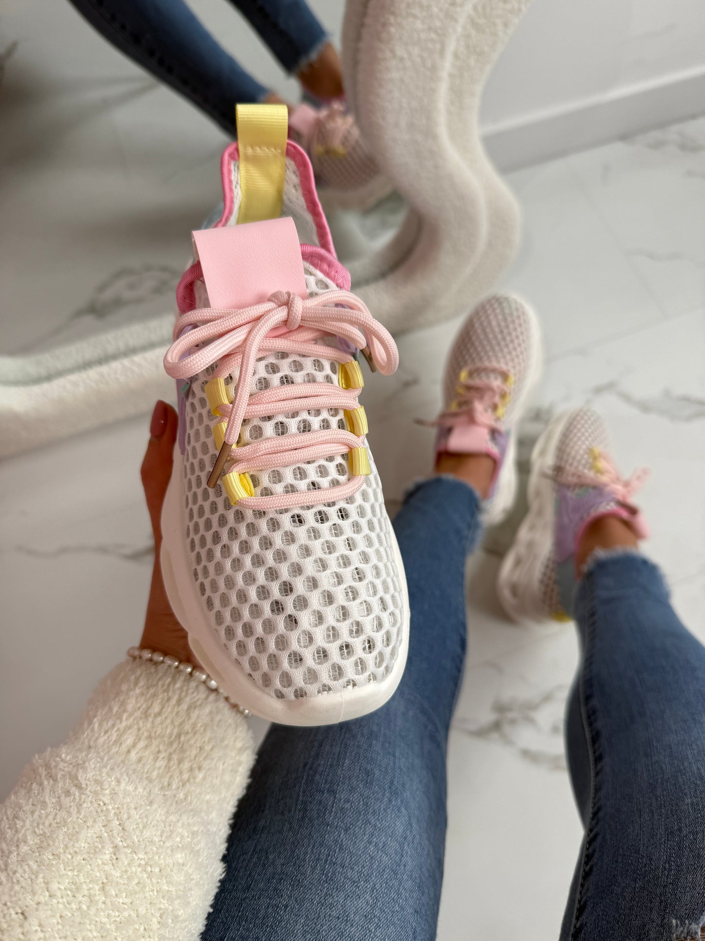 Walker Multi Sneaker