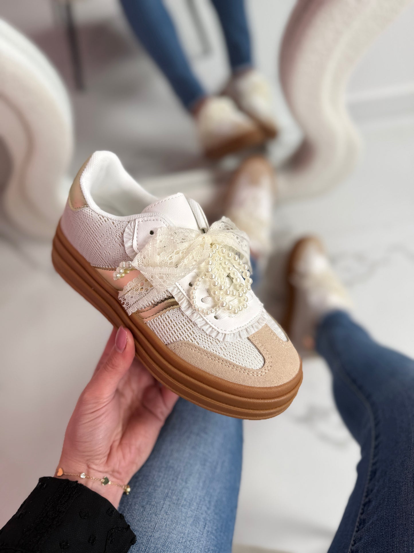 Pearlie Gold Sneaker