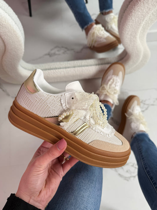 Pearlie Gold Sneaker