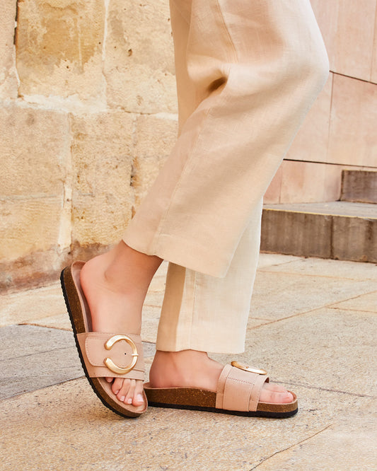 Malike Nude Slides – Bold Shape, Soft Comfort