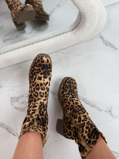 Leo Boots