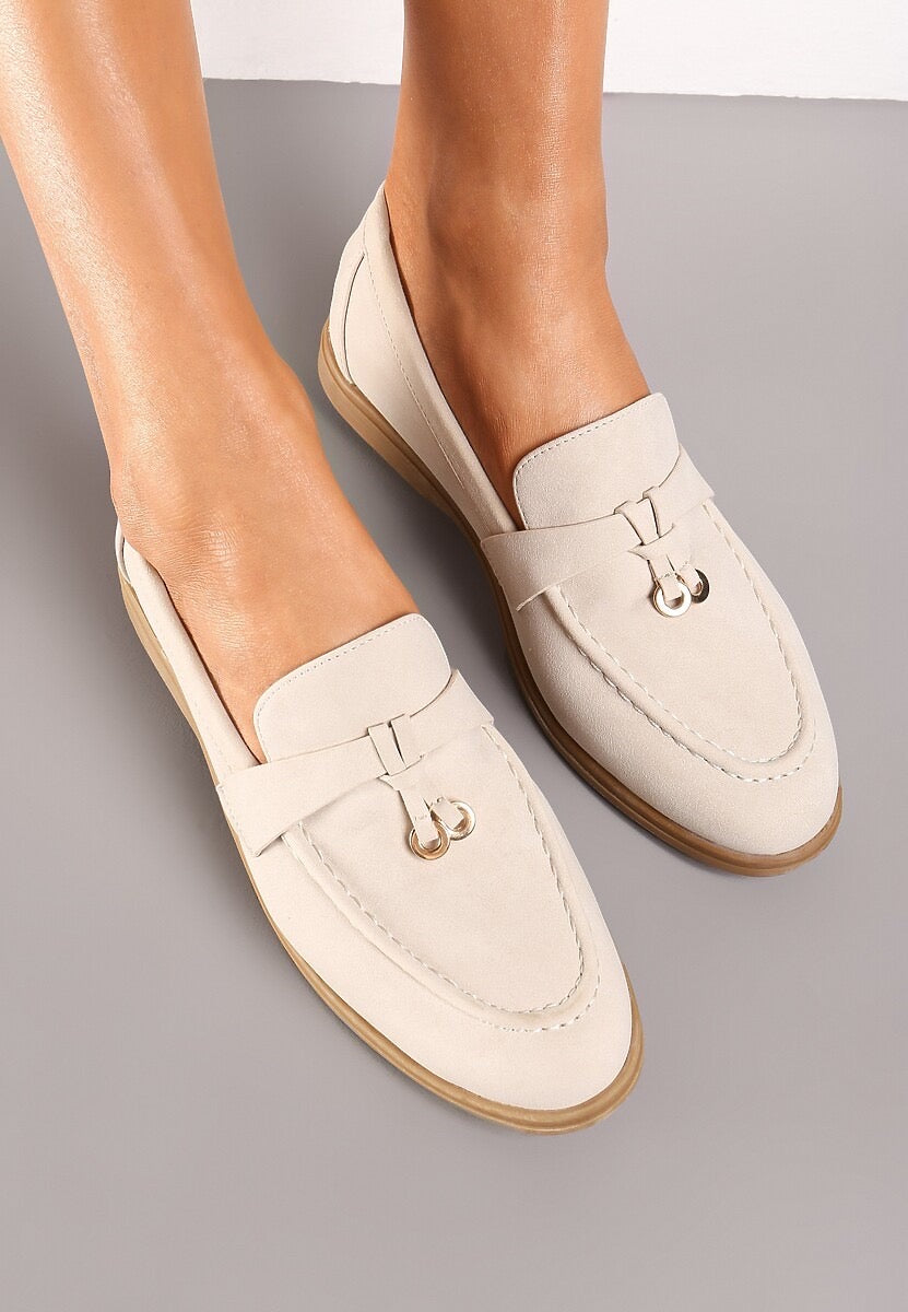 60 Beige Loafer