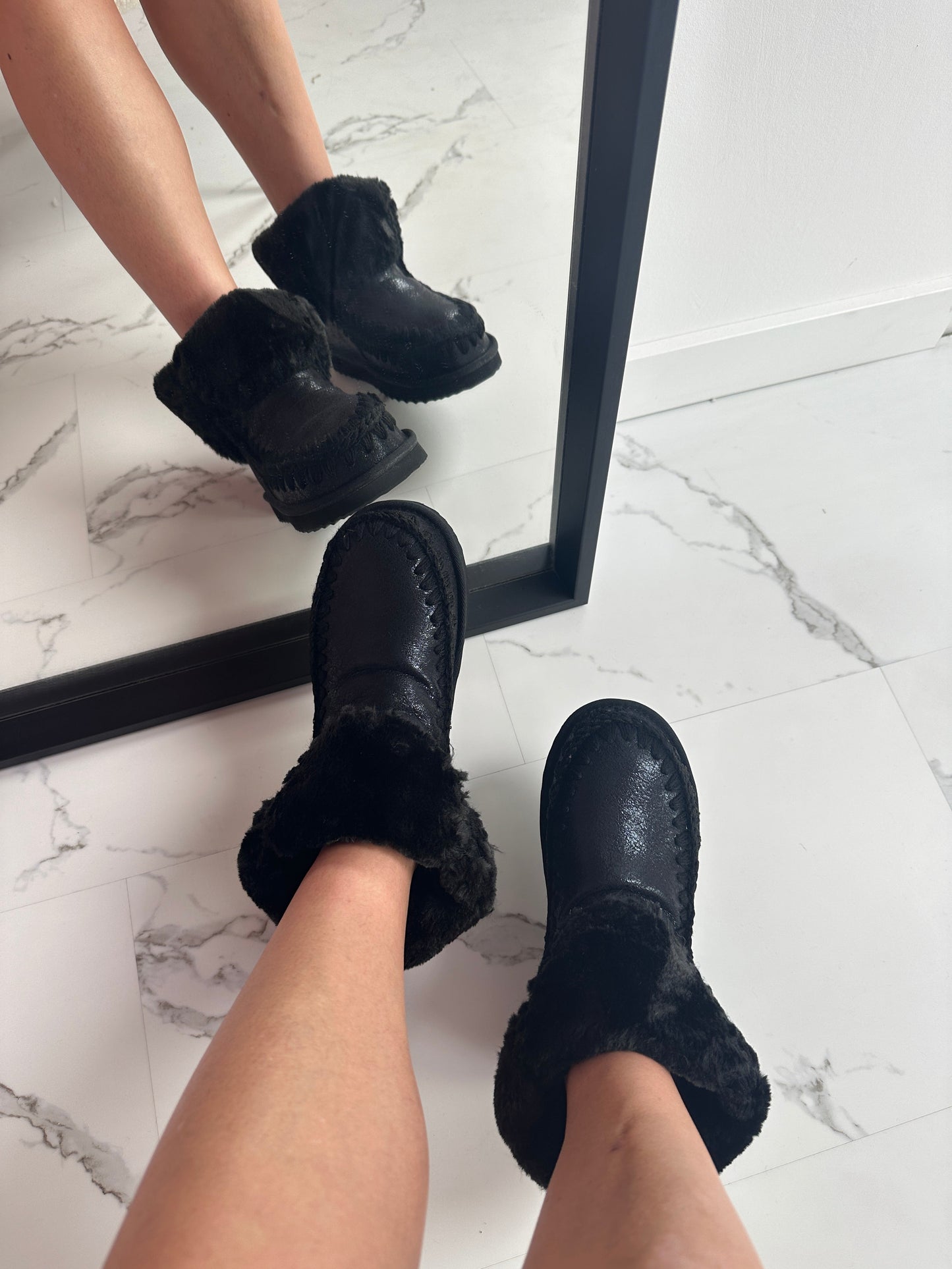 Semy Black Boots