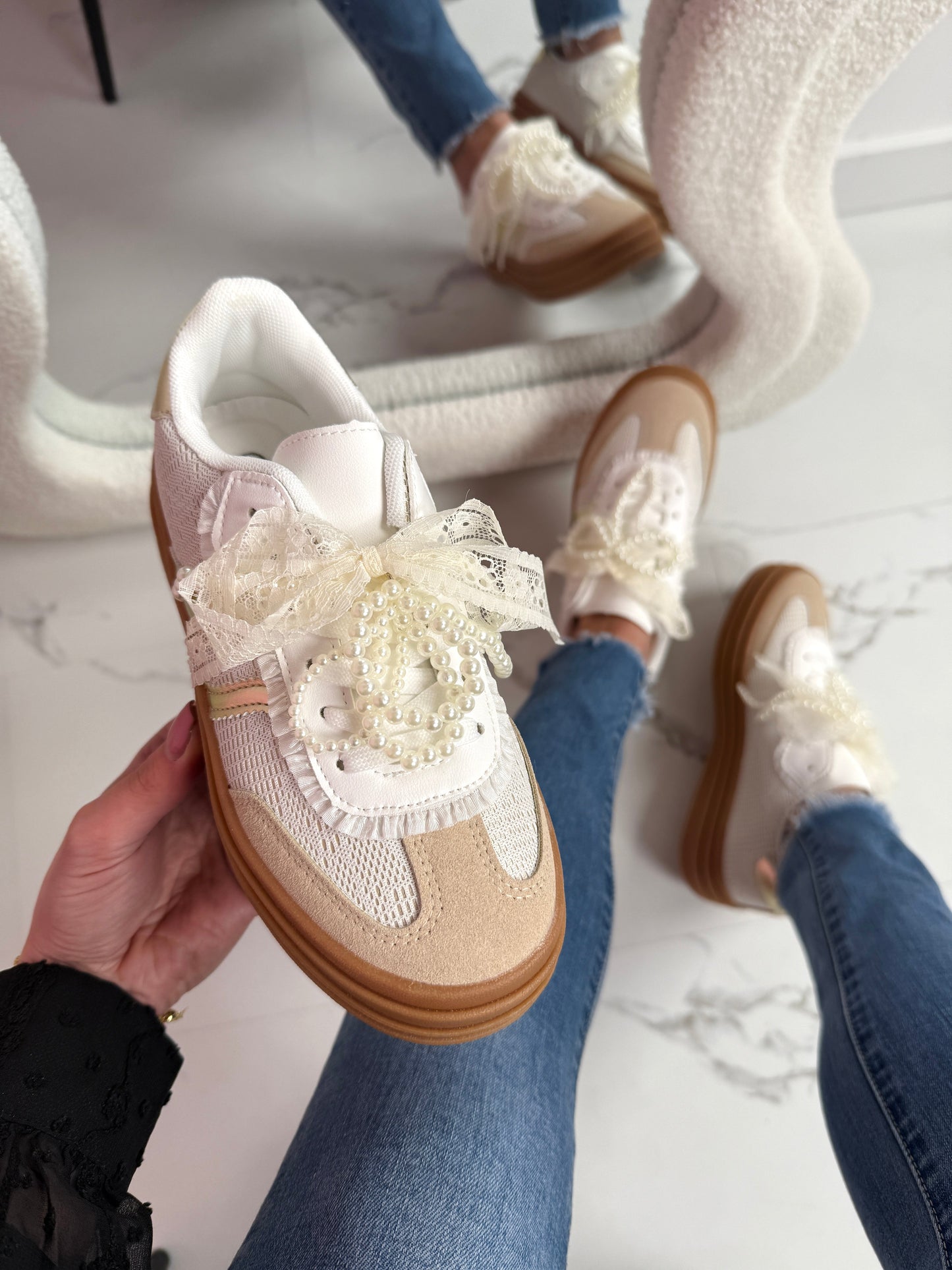 Pearlie Gold Sneaker