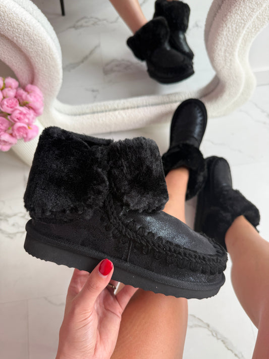Semy Black Boots
