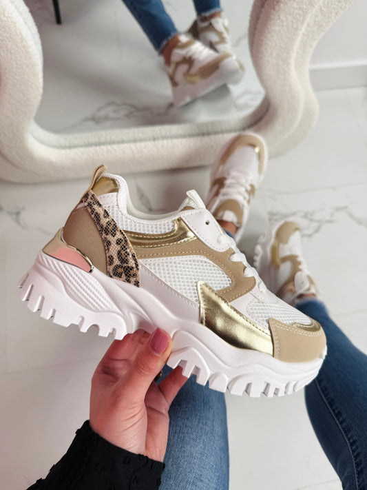 Vesna White Sneaker